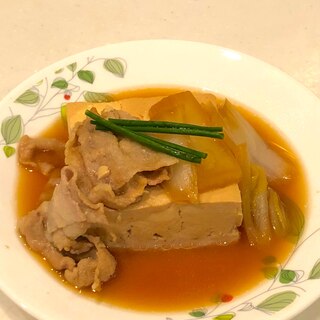 日本料理店のまかない飯☆豚ばら肉と白菜の肉豆腐
